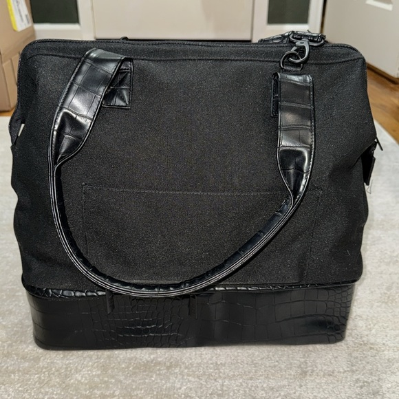 Beis The Convertible Mini Weekend - Picture 2 of 4